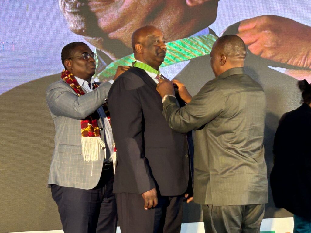 SEM Aly Touré est fait Commandeur de l’Ordre du mérite de l’agriculture
