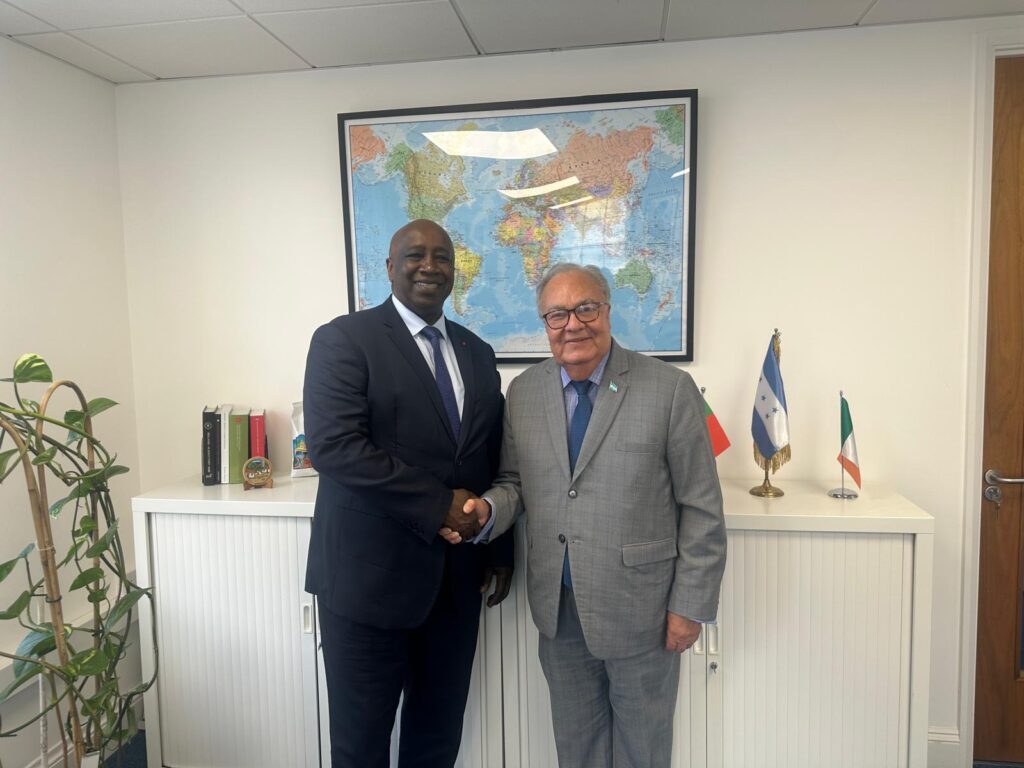 Audience diplomatique à Londres entre la Côte d’Ivoire et le Honduras autour de l’OIC