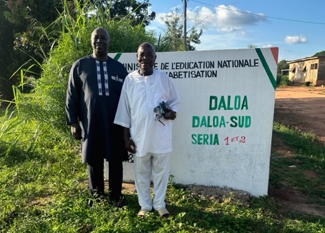 L’Ambassadeur Aly Touré en visite à Séria pour soutenir l’éducation