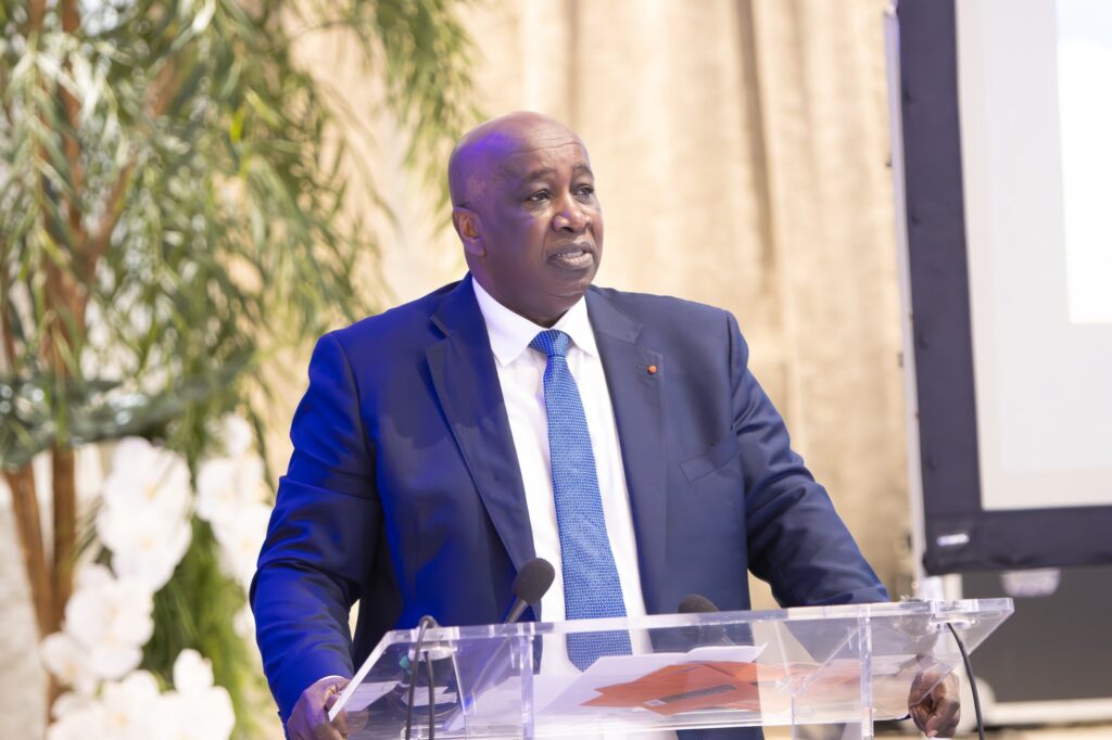 À Paris, SEM Aly Touré salue la mobilisation des Ivoiriens pour Alassane Ouattara