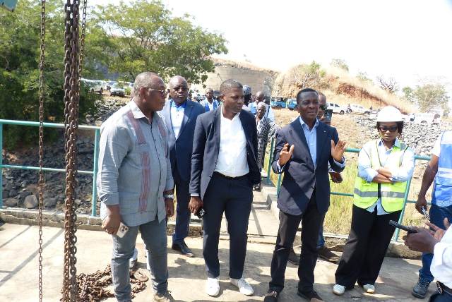 Supervision des travaux d’adduction d’eau potable dans la région de la Kara: les ministres Adedze et Alipui sur le terrain