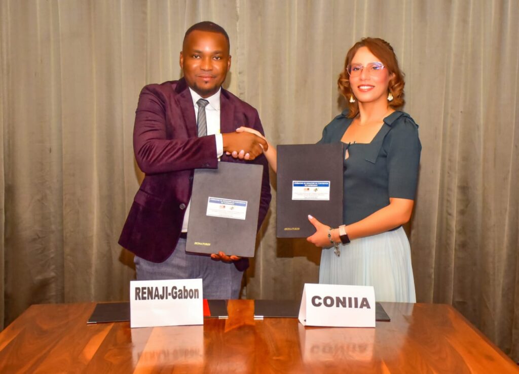 MEDIAFRIQUE s’étend en Afrique centrale avec un accord entre le CONIIA et le RENAJI-Gabon