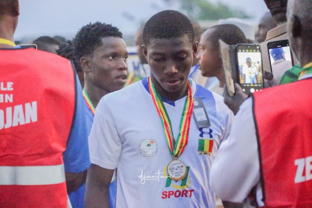 Football : AHUADJOGBE Igor Joseph , la nouvelle figure du cuir rond togolais