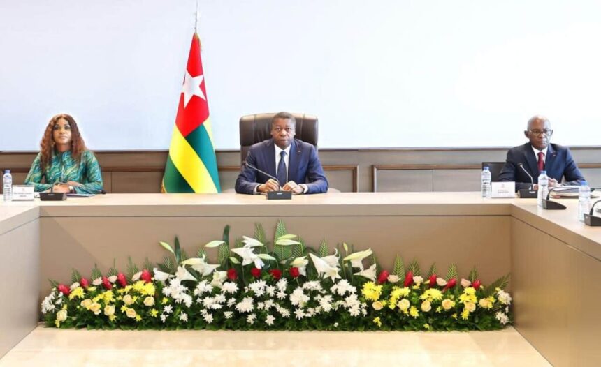 Togo : visas, électricité, justice… les grandes réformes au cœur du Conseil des ministres